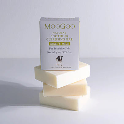 MooGoo Natural Hydrating Cleansing Soap Bar - Goat's Milk